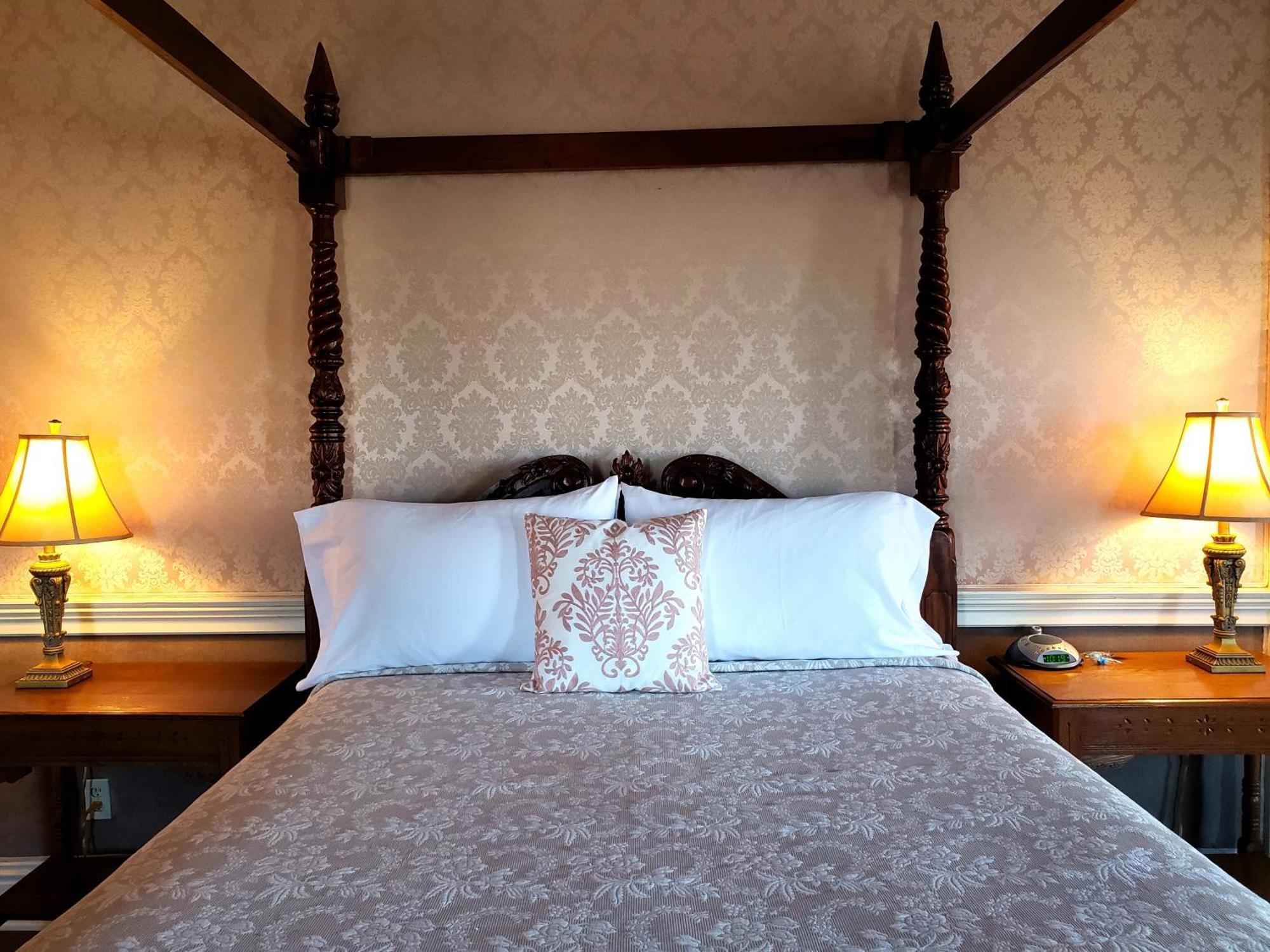 Iron Horse Hotel Blackwater Buitenkant foto