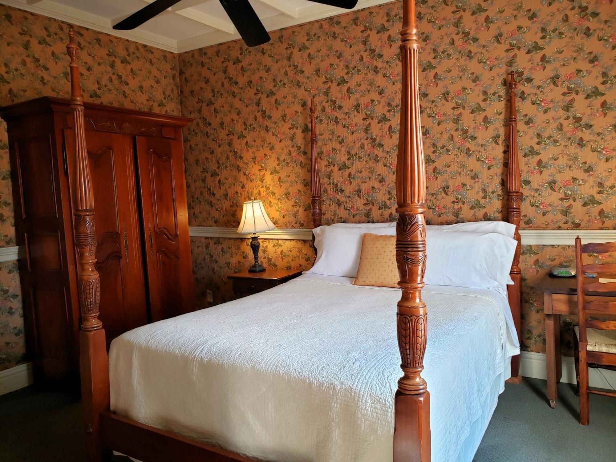 Iron Horse Hotel Blackwater Buitenkant foto