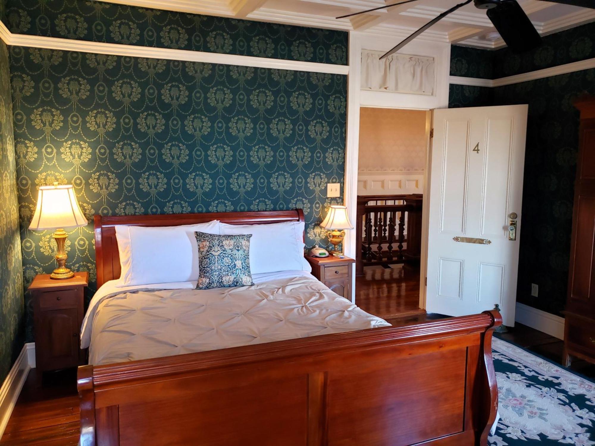 Iron Horse Hotel Blackwater Buitenkant foto