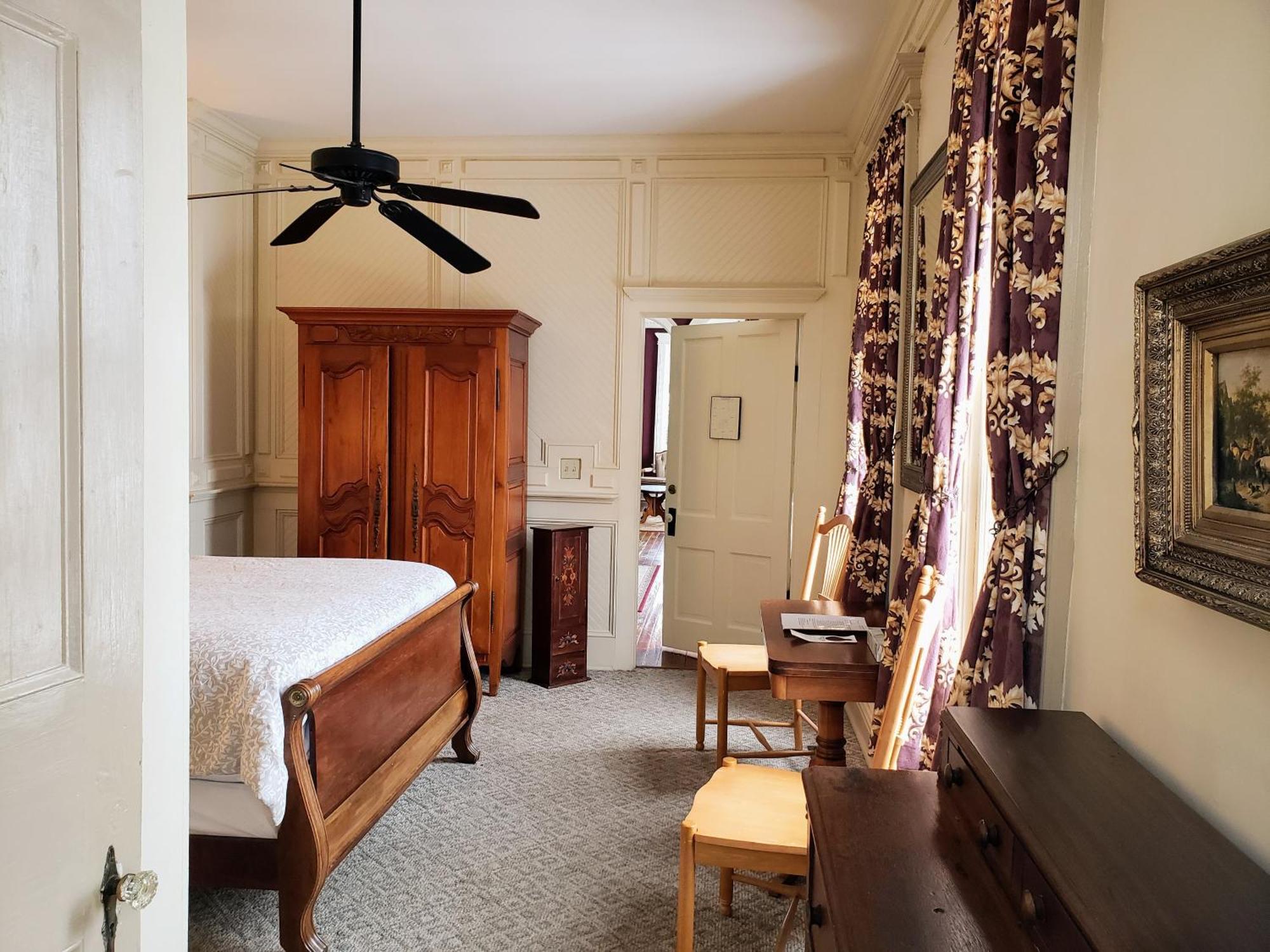 Iron Horse Hotel Blackwater Buitenkant foto