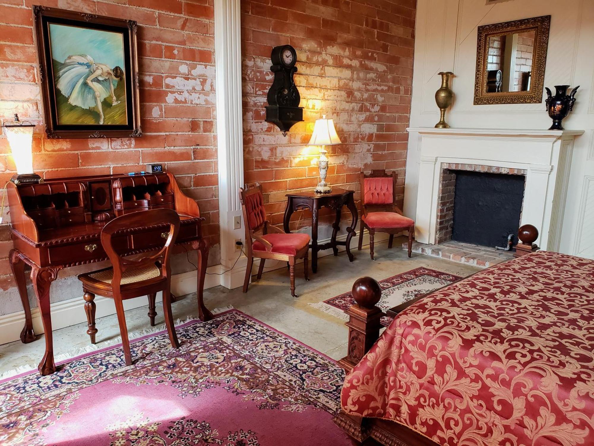 Iron Horse Hotel Blackwater Buitenkant foto